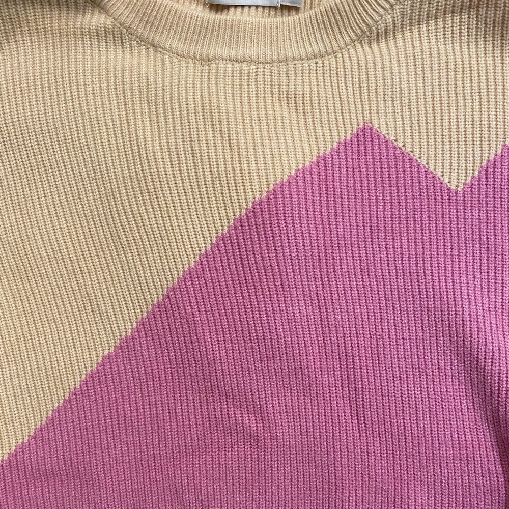 Color Block Knit Sweater - Picture 2 of 5